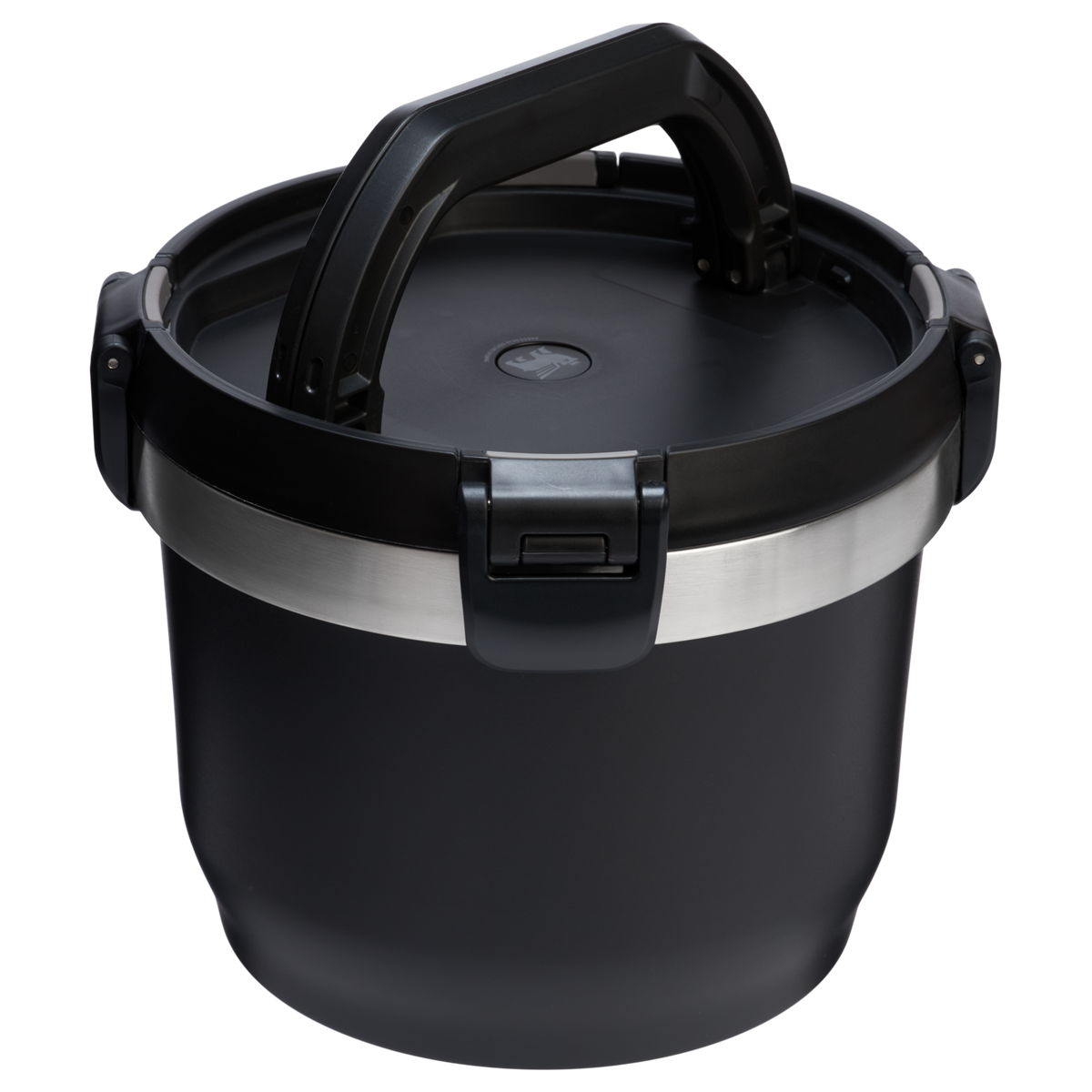 The Fresh-To-Table Stay Hot Crock D139L