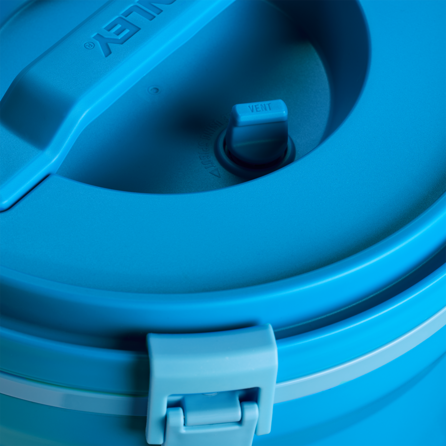 Adventure Fast Flow Water Jug 2G D025A
