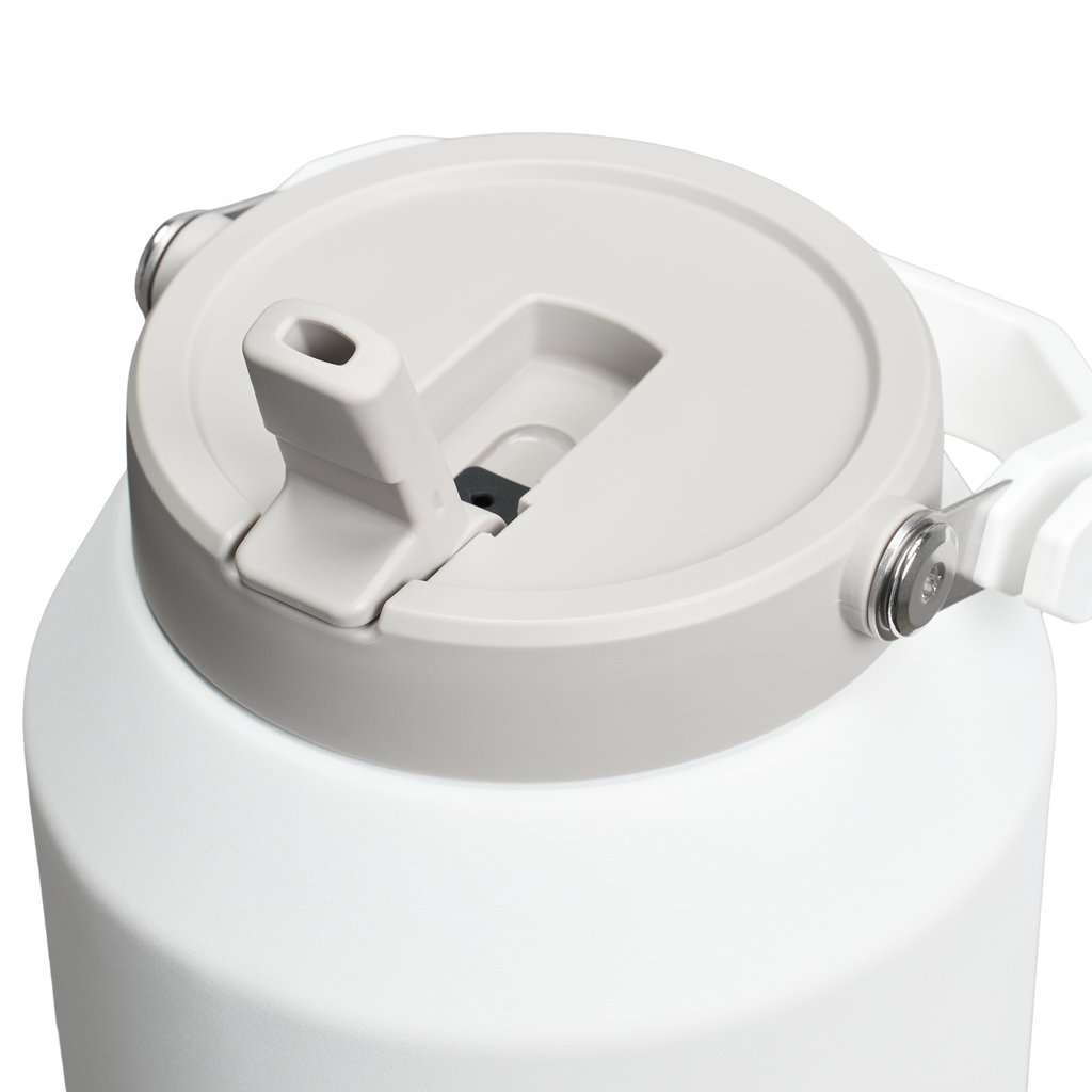 The IceFlow™ Flip Straw Jug D248E