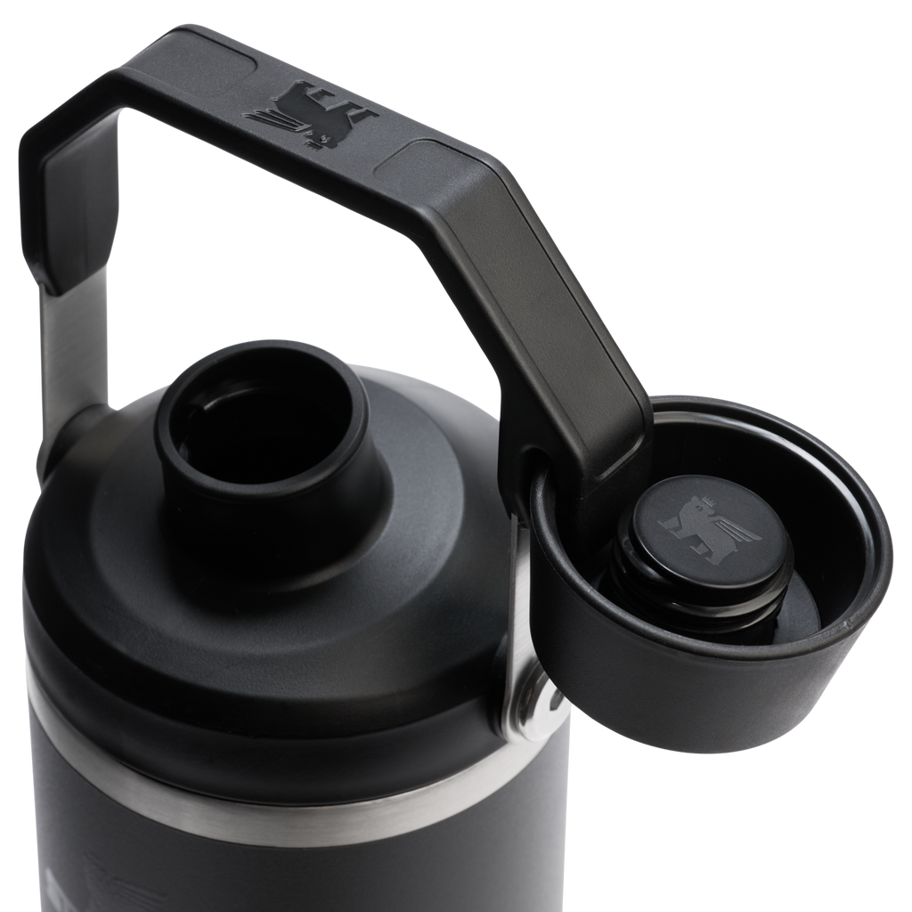 The IceFlow™ Tumbler with Fast Flow Lid D102V
