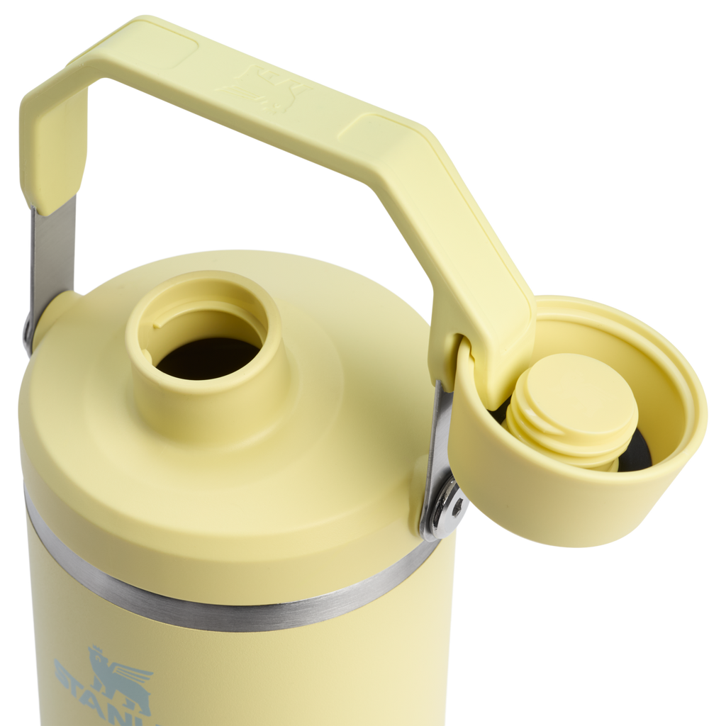 The IceFlow™ Tumbler with Fast Flow Lid D106L