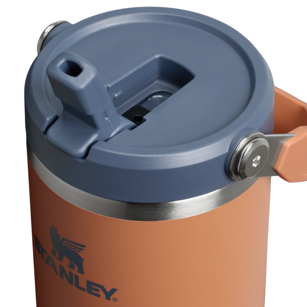 The IceFlow™ Flip Straw Tumbler D153N