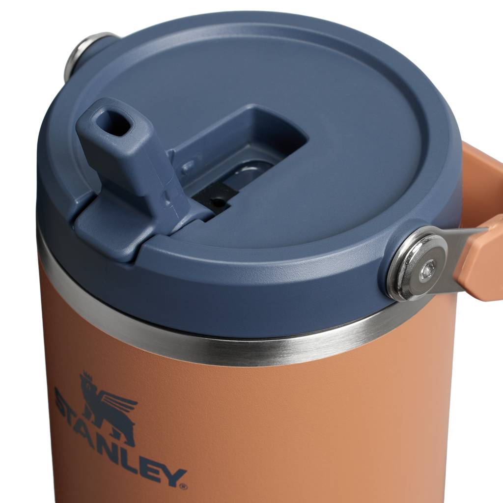 The IceFlow™ Flip Straw Tumbler D098A