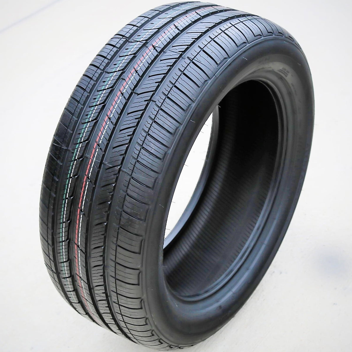 Goodtrip GS-67 M/T Mud Terrain 37X13.50R24 124Q Pre-owned Light Truck Tire Fits: 2010-16 Chevrolet Equinox LTZ, 2017-18 Honda CR-V EX-L
